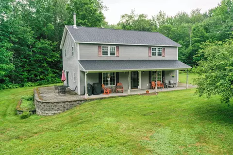 100 Dill Rd, Stetson, ME 04488