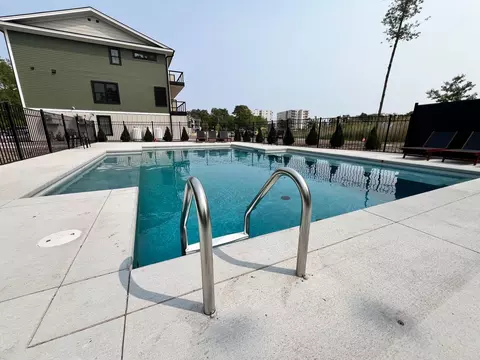 16 Salt Point Dr #20, Old Orchard Beach, ME 04064