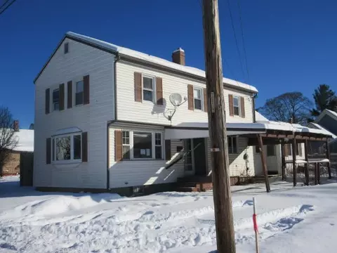 8 Gibbons Ct, Brewer, ME 04412