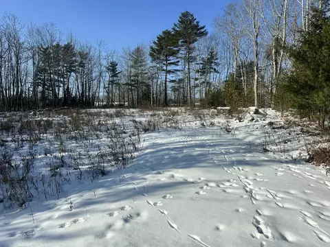 3 Sea Light Ln, Rockport, ME 04856