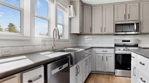 4 Baxter Blvd, Biddeford, ME 04005 photo 16