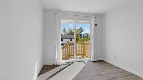 4 Baxter Blvd, Biddeford, ME 04005 photo 32