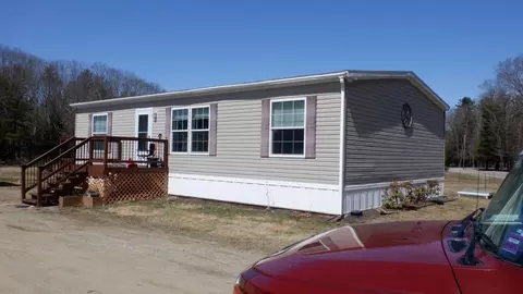 424 Campground Rd, Livermore Falls, ME 04254