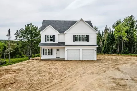 473 Center Dr, Orrington, ME 04474