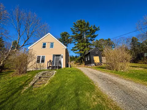 1739 River Rd, Bucksport, ME 04416