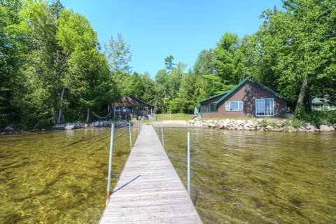 3 Chuckys Ln, Long A Twp, ME 04462