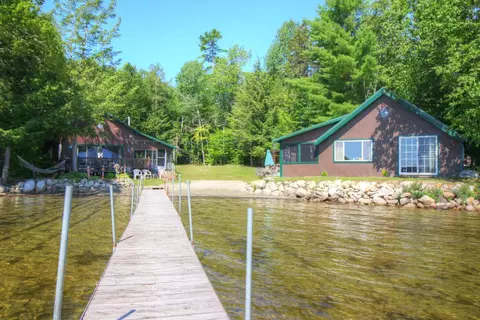 3 Chuckys Ln, Long A Twp, ME 04462