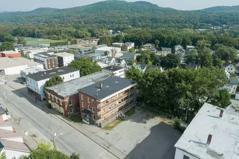 322 Waldo St, Rumford, ME 04276