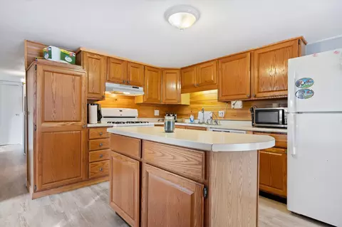 Kitchen - 167 Sweeney Rd, Robbinston, ME 04671 photo 2 of 6