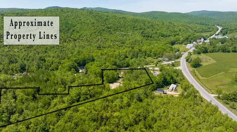 22 E Dixfield Rd, Dixfield, ME 04224