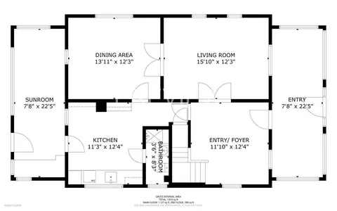 2388 Main St, Rangeley, ME 04970