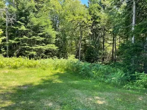 19 Tamarack Ln, Cushing, ME 04563