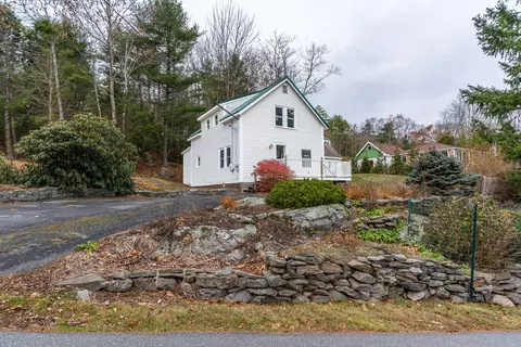 40 Knubble Rd, Georgetown, ME 04548