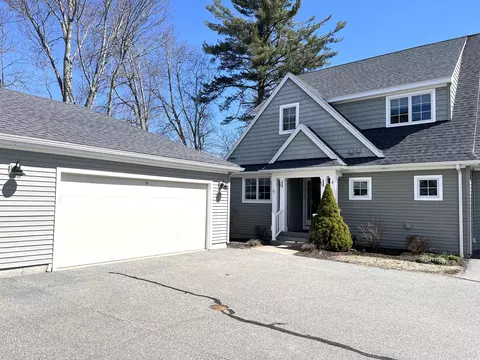 4 Iris Way #50, Brunswick, ME 04011