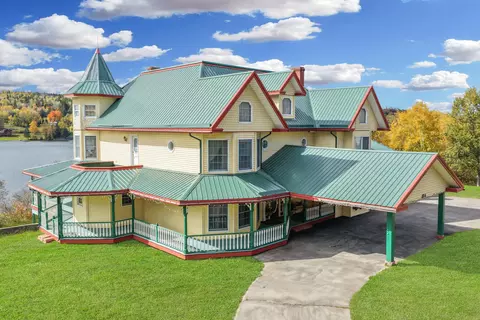 824 Beaulieu Rd, Saint David, ME 04773