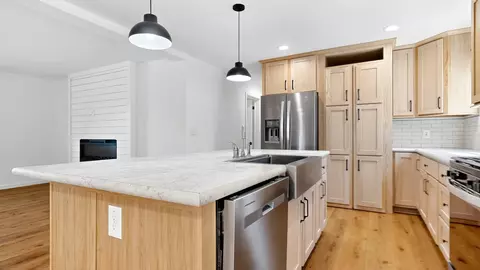2 Baxter Blvd, Biddeford, ME 04005 photo 12