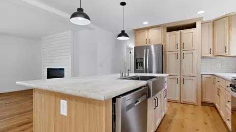 2 Baxter Blvd, Biddeford, ME 04005 photo 15