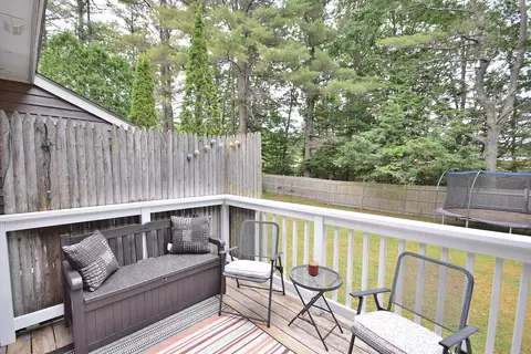 Exterior - 10 Durham Rd, Freeport, ME 04032 photo 4 of 27
