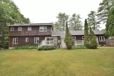 Exterior - 10 Durham Rd, Freeport, ME 04032 photo 14 of 27