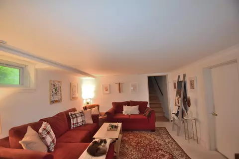 Living - 10 Durham Rd, Freeport, ME 04032 photo 9 of 9