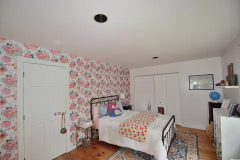 Bedroom - 10 Durham Rd, Freeport, ME 04032 photo 17 of 28