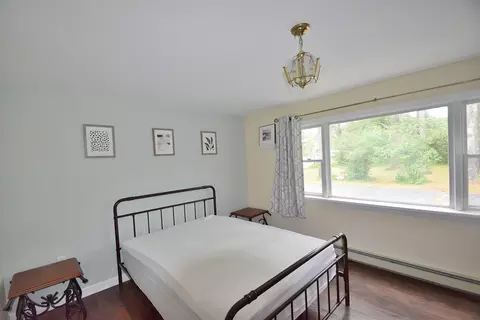 Bedroom - 10 Durham Rd, Freeport, ME 04032 photo 24 of 28
