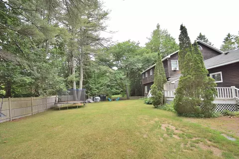Exterior - 10 Durham Rd, Freeport, ME 04032 photo 16 of 27