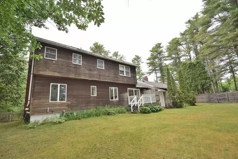 Exterior - 10 Durham Rd, Freeport, ME 04032 photo 10 of 27