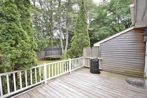 Exterior - 10 Durham Rd, Freeport, ME 04032 photo 19 of 27