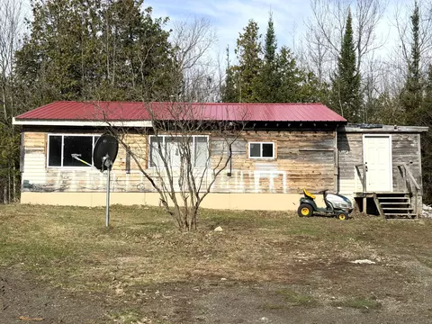 296 Valley Avenue Rd, Exeter, ME 04435