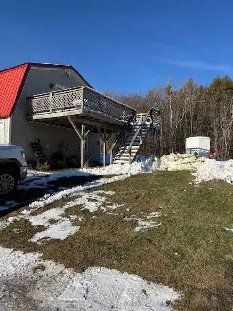 296 Laing Hill Rd, Palmyra, ME 04965