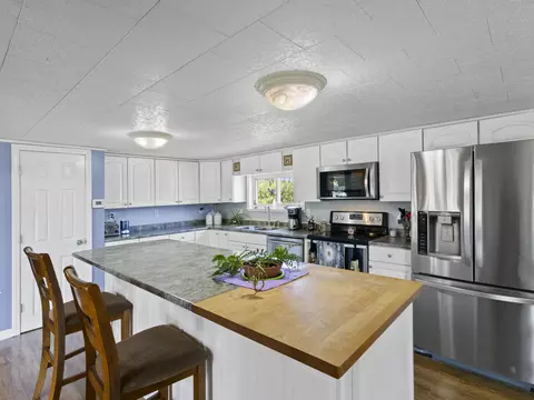 Kitchen - 356 Range Rd, Atkinson, ME 04426 photo 3 of 5