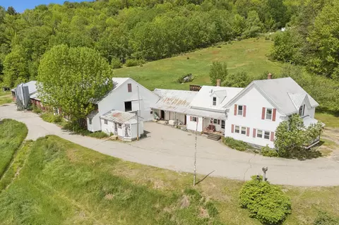 38 Kuvaja Rd, Greenwood, ME 04255