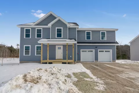 10 Cowbell Dr, Gorham, ME 04038