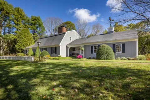 322 Bristol Rd, Damariscotta, ME 04543