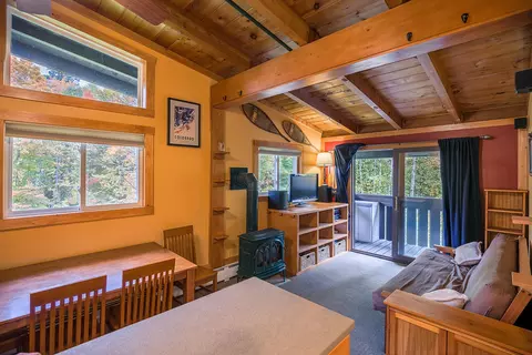 3185 Carrabassett Dr #10, Carrabassett Valley, ME 04947