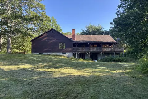 1251 Heald Hwy, Union, ME 04862