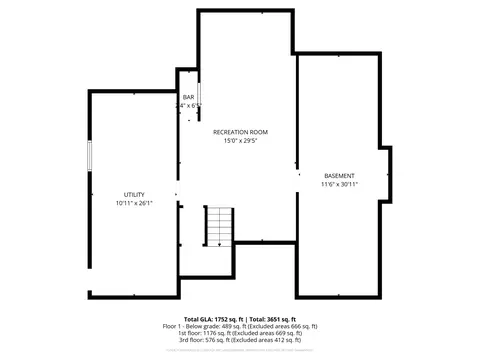 566 Deerfield Dr, Hermon, ME 04401