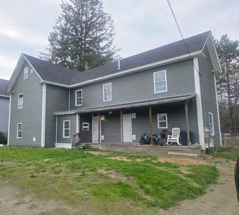 296 N Main St, Pittsfield, ME 04967