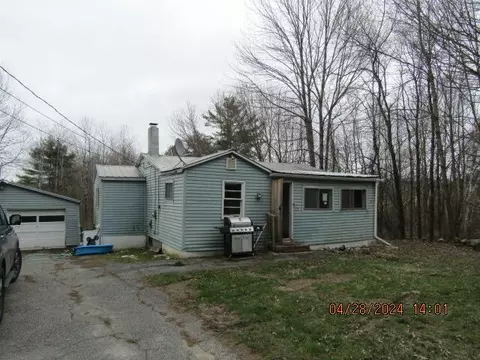 200 Back St, Monmouth, ME 04265