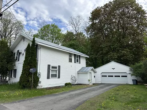 8 Preble Ave, Madison, ME 04950