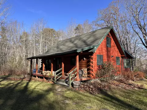 372 N Cobbtown Rd, Lincolnville, ME 04849