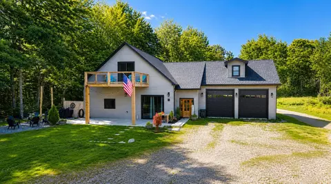 967 Newbury Neck Rd, Surry, ME 04684