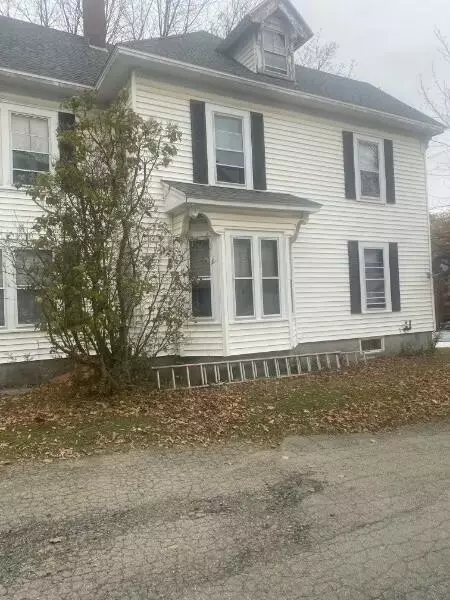 78 High St, Belfast, ME 04915