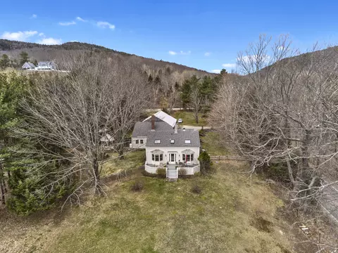120 Barnestown Rd, Camden, ME 04843