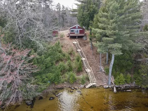 539 Turkey Tail Rd, Millinocket, ME 04462