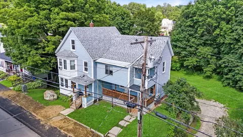 47 Knapp St, Livermore Falls, ME 04254