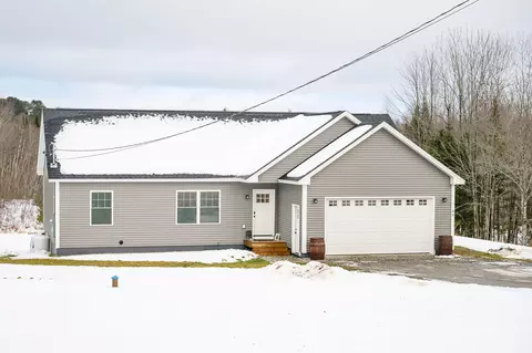 49 Turtle Dr, Sabattus, ME 04280