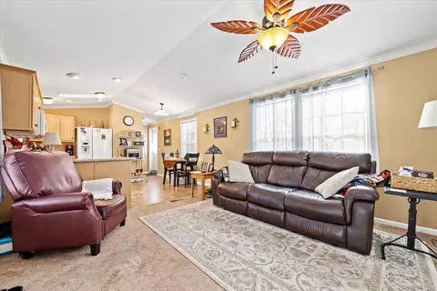 72 Golden Era Cir, Alfred, ME 04002