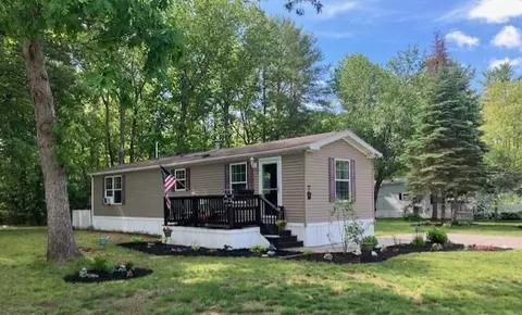 72 Golden Era Cir, Alfred, ME 04002